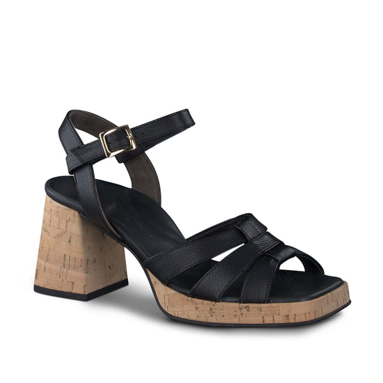 Tina Sandal