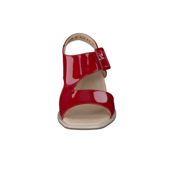 Tanya Sandal