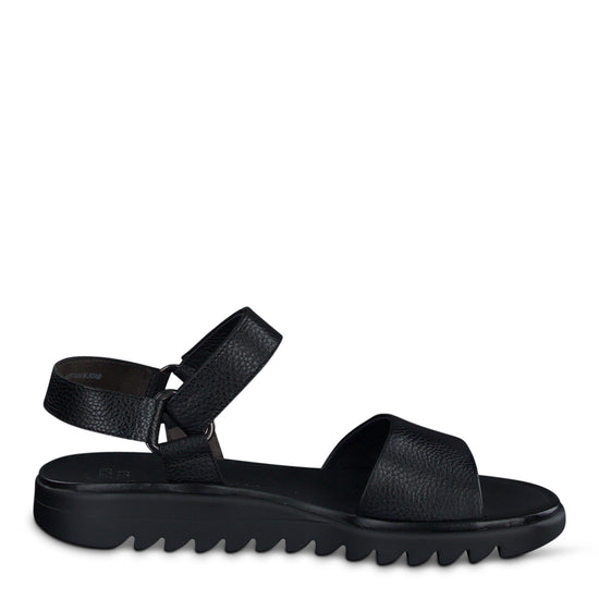 Toni Sandal